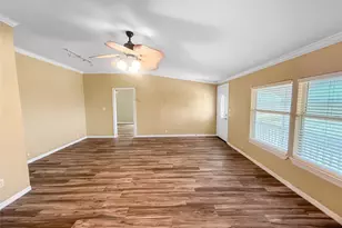 1152 Van Sant, Gilchrist, TX 77617 - Photo 7