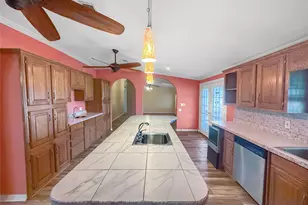 1152 Van Sant, Gilchrist, TX 77617 - Photo 11