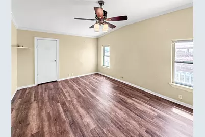 1152 Van Sant, Gilchrist, TX 77617 - Photo 17
