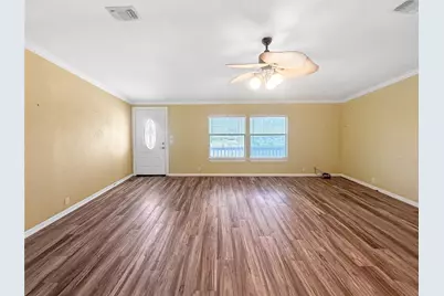 1152 Van Sant, Gilchrist, TX 77617 - Photo 15