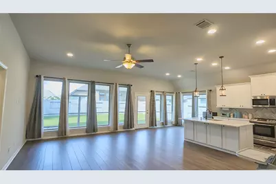 4540 Mesquite Terrace Drive, Manvel, TX 77578 - Photo 17