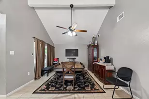 12811 Hidden Castle Dr, Houston, TX 77015 - Photo 9
