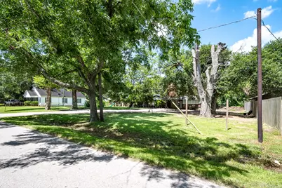 5907 Crosby Dayton Road, Crosby, TX 77532 - Photo 35