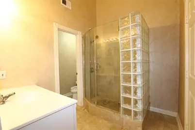 10714 Bayou Place Court, Houston, TX 77099 - Photo 9