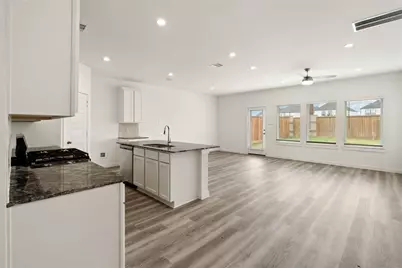 811 Gran Torino Drive, Houston, TX 77051 - Photo 5