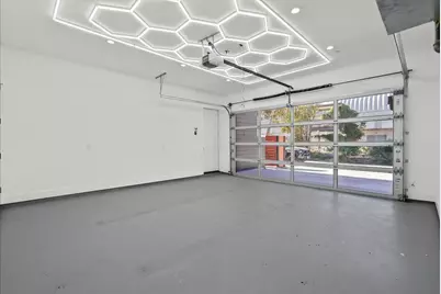 516 Reinerman Street, Houston, TX 77007 - Photo 31