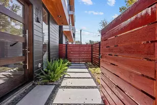 516 Reinerman St, Houston, TX 77007 - Photo 5