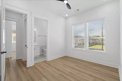 8919 Sunshine Laverne Lane, Houston, TX 77080 - Photo 37