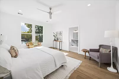 7710 Sky Dweller Drive, Houston, TX 77055 - Photo 25