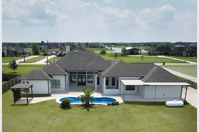 7911 Stratford Hall Drive, Rosharon, TX 77583 - Photo 31