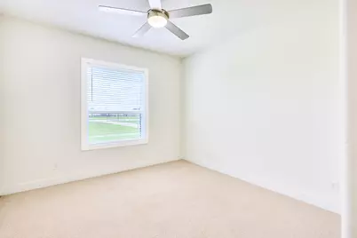 7911 Stratford Hall Drive, Rosharon, TX 77583 - Photo 27