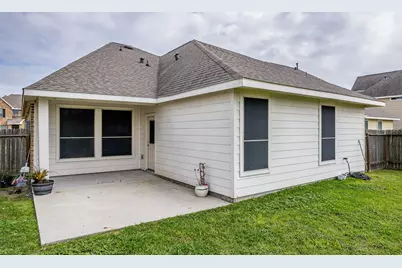 218 San Marcos Drive, Baytown, TX 77523 - Photo 7