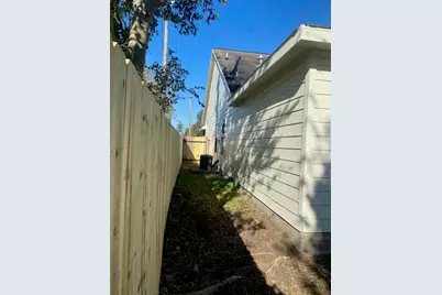 13543 Ambrose Street, Houston, TX 77045 - Photo 25