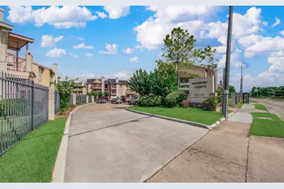 10101 S Gessner Road #405, Houston, TX 77071 - Photo 27