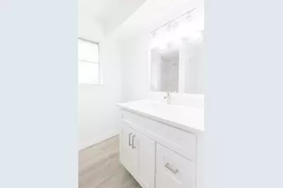 2510 Straight Creek Drive, Houston, TX 77017 - Photo 13