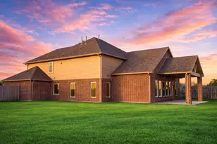 8606 Morning Dove Ln, Baytown, TX 77521 - Photo 3