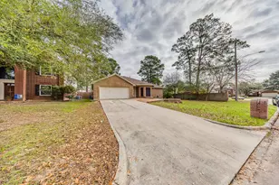 16022 Sugar Tree Dr, Houston, TX 77070 - Photo 3