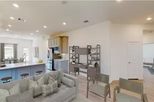 2813 Ravine Bluffs Ct, League City, TX 77573 - Photo 3