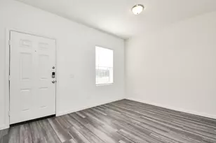 7810 Carrotwood Ct, Houston, TX 77049 - Photo 11