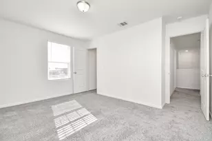 7810 Carrotwood Ct, Houston, TX 77049 - Photo 33