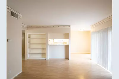 6500 Harbor Town Drive #3402, Houston, TX 77036 - Photo 5