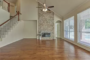 66 W Frontera Cir, The Woodlands, TX 77382 - Photo 11