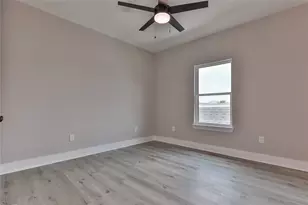 13031 Jolly Roger Dr, Freeport, TX 77541 - Photo 27