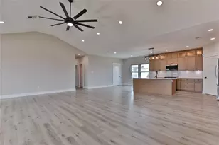 13031 Jolly Roger Dr, Freeport, TX 77541 - Photo 7
