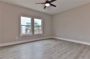 13031 Jolly Roger Dr, Freeport, TX 77541 - Photo 33