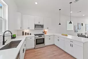1207 Cavalcade St, Houston, TX 77009 - Photo 11