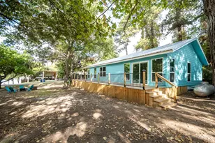 110 N Bailey St, Trinity, TX 75862 - Photo 13