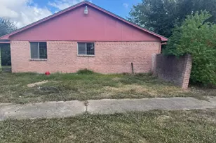 15950 Chimney Rock Road Rd, Houston, TX 77489 - Photo 7