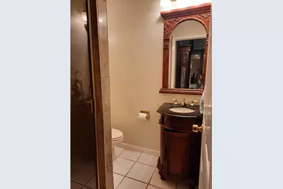 11322 Oak Spring Drive, Houston, TX 77043 - Photo 13