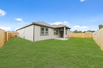 3609 Crawford Street, Bay City, TX 77414 - Photo 5