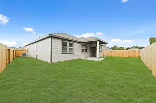 3609 Crawford St, Bay City, TX 77414 - Photo 5