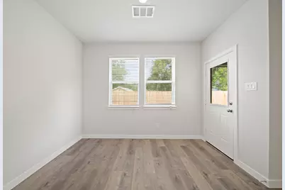 3609 Crawford Street, Bay City, TX 77414 - Photo 13