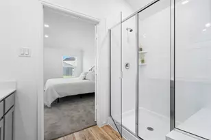 7427 Bartoncliff Dr, Katy, TX 77493 - Photo 9