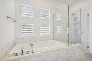 1243 W 15th 1/2 St, Houston, TX 77008 - Photo 17
