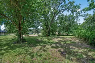 5527 County Rd 155, Alvin, TX 77511 - Photo 39