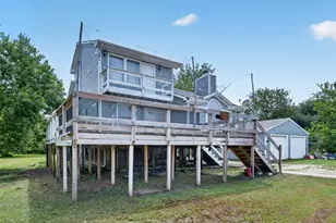 5527 County Rd 155, Alvin, TX 77511 - Photo 1