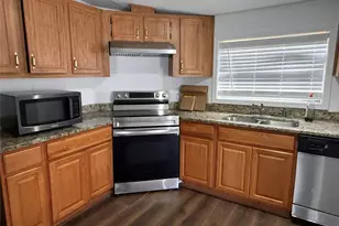 11224 Creek Meadow Dr, Willis, TX 77378 - Photo 9