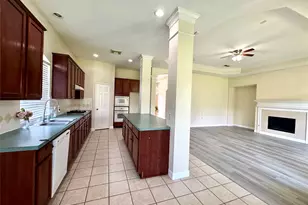 13113 Sunset Cliff Ct, Sugar Land, TX 77478 - Photo 9