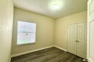 13113 Sunset Cliff Ct, Sugar Land, TX 77478 - Photo 5