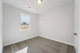 13045 Brookwood Bnd Ln, Conroe, TX 77302 - Photo 17