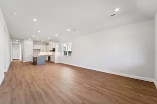 13045 Brookwood Bnd Ln, Conroe, TX 77302 - Photo 9