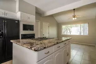 11423 Wickersham Ln, Houston, TX 77077 - Photo 7