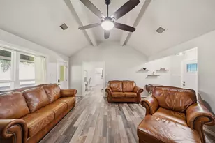 19819 Hampton Wood Dr, Tomball, TX 77377 - Photo 9