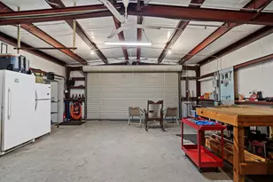 9016 Dixie Ln, Needville, TX 77461 - Photo 43