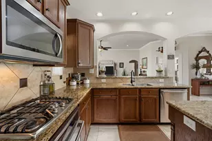 9016 Dixie Ln, Needville, TX 77461 - Photo 17