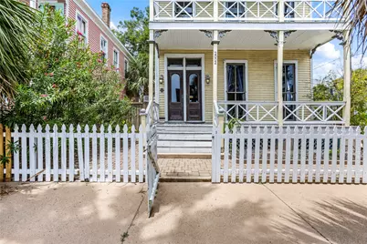 2002 Ave K, Galveston, TX 77550 - Photo 1